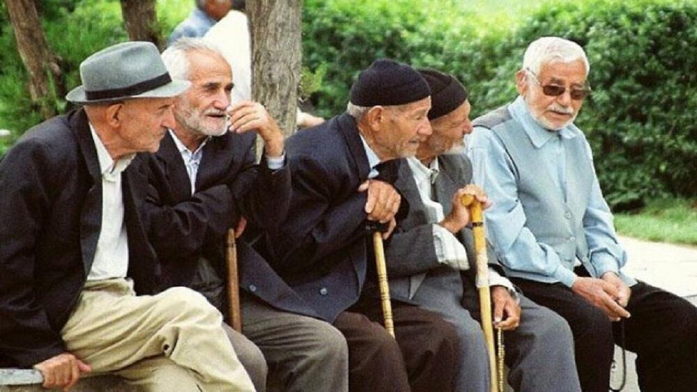 بررسی وضعیت سالخوردگی جمعیت جهان و ایران بهمناسبت روز جهانی سالمندان